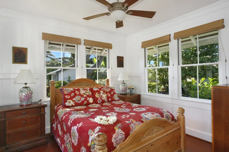 Master bedroom at Ohana House, Fern Grotto Inn, Kauai