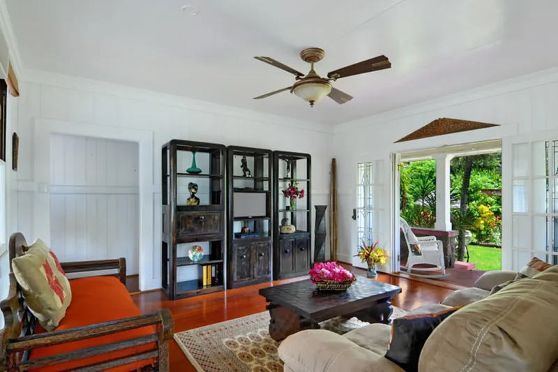 Ohana House living room
