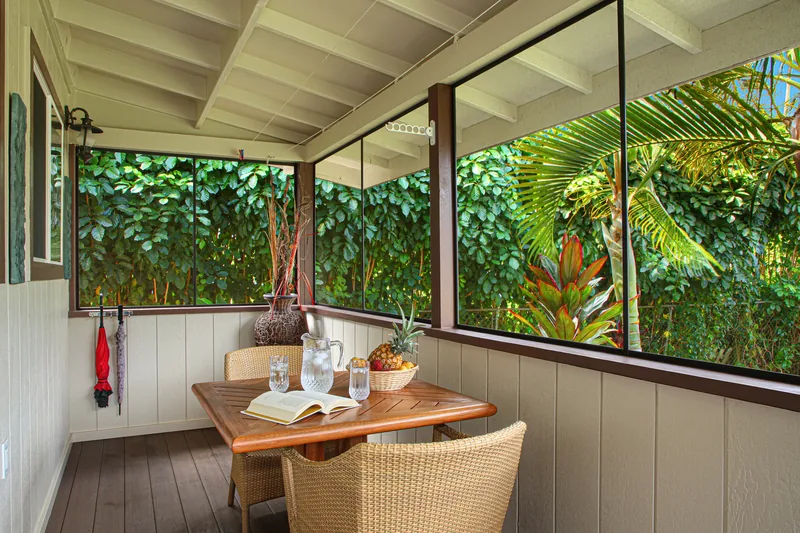 Private garden lanai at River Cottage, Fern Grotto Inn, Kauai